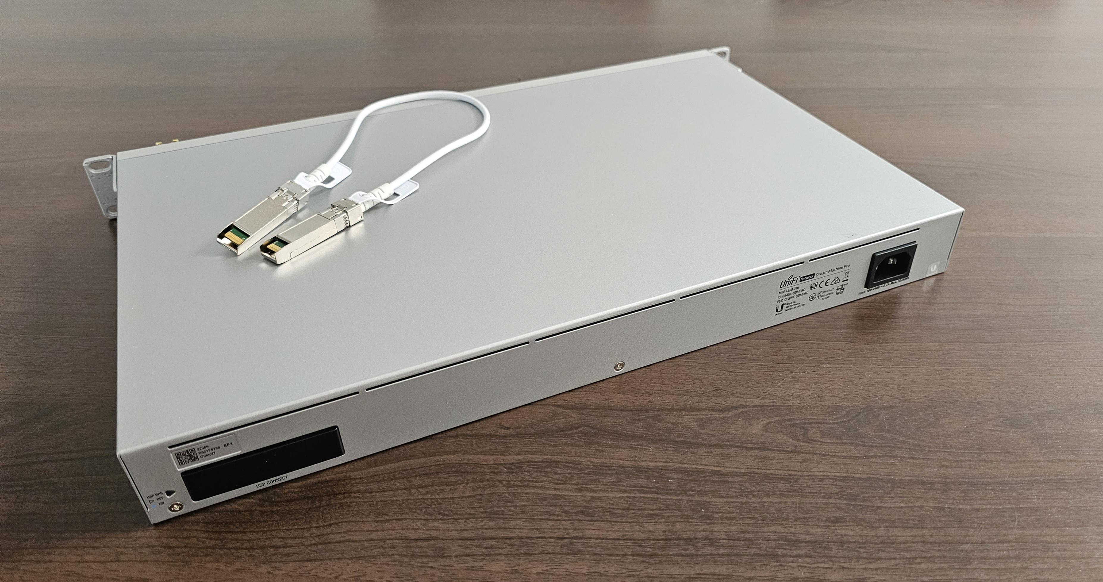 UBIQUITI UNIFI Dream Machine Pro UDM-PRO