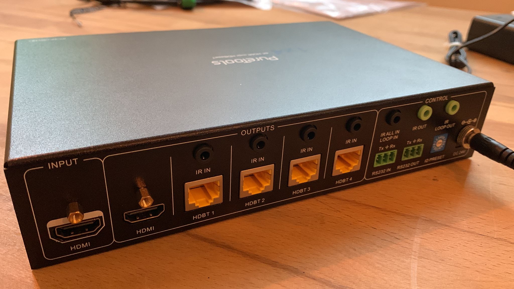 PureTools 1x4 HDBaseT Splitter | Gebraucht
