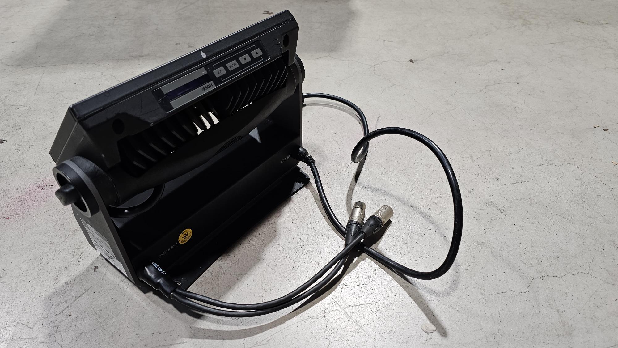 SGM Q2 RGBW LED-Fluter | 4er SET | Inkl. amptown Case SGM Q2 RGBW LED-Fluter | 4er SET | Inkl. amptown Case