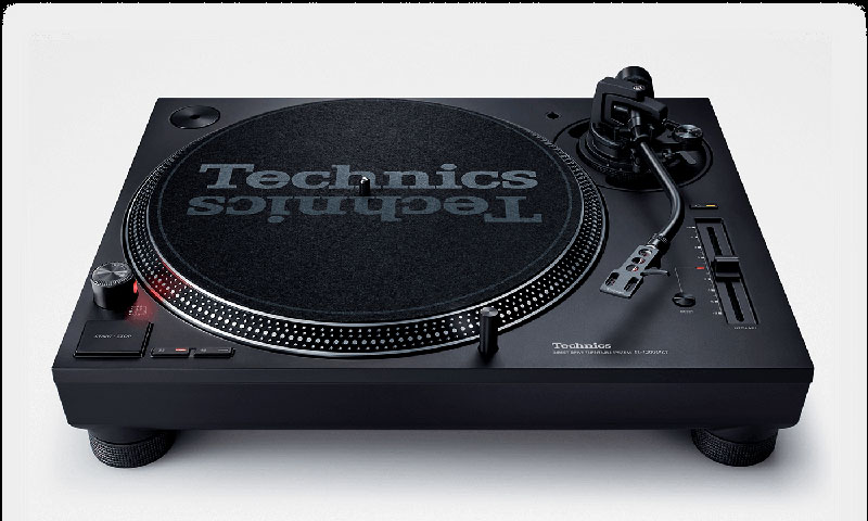 Technics SL-1210MK7 Direktantrieb Plattenspieler