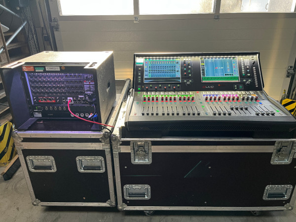 Allen & Heath dLive SET C3500 mit CDM32 und Zubehör